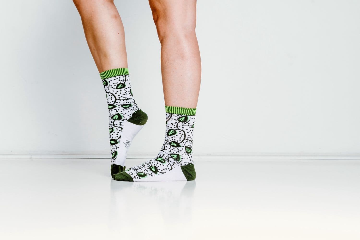Olisha Socks - Faly — Lilac · 36-39